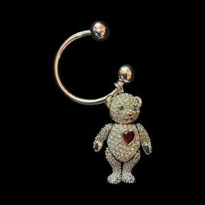 Real Collectibles by Adrienne Rhinestone/Crystal Bear Key Ring/Pendant